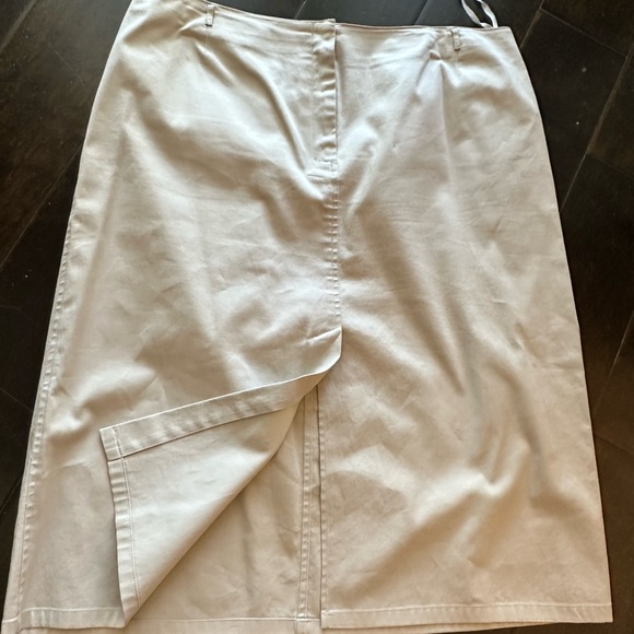 Anne Klein Tailored SKIRT in Sand Color Size 14 - Picture 1 of 15